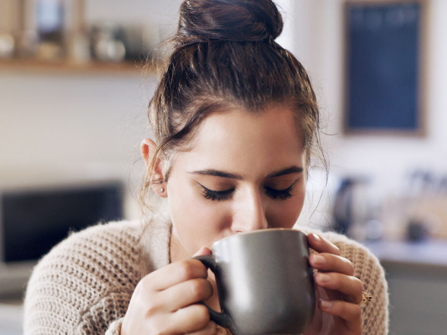 Mund am Kaffee verbrennen