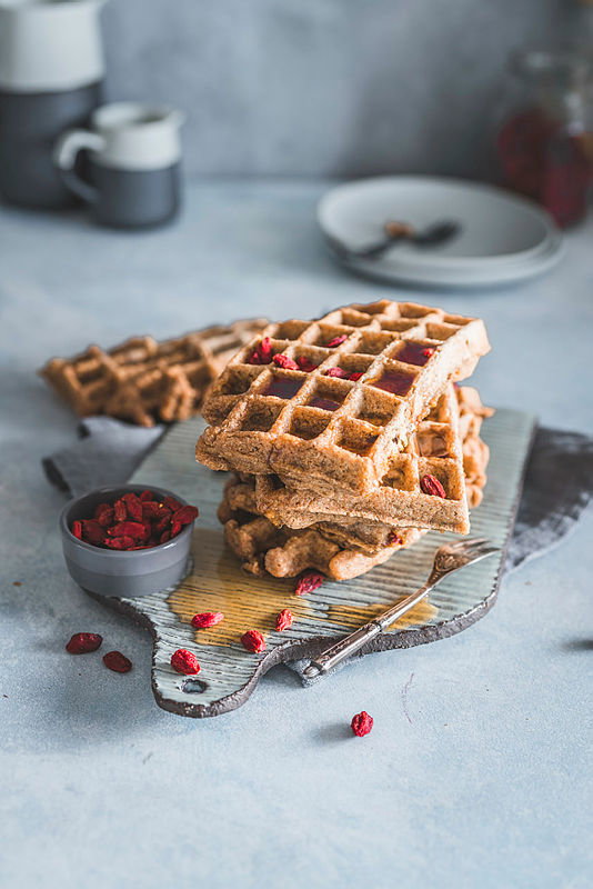 Diese Haferflocken-Waffeln ohne Mehl halten Sie lange satt