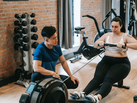 Abnehmen mit Rudergerät: Effektives Training für Ihre Fitnessziele