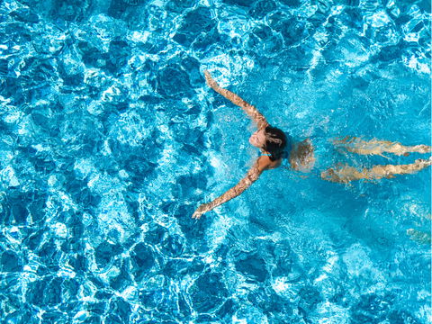 So können Sie mit Schwimmen effektiv abnehmen