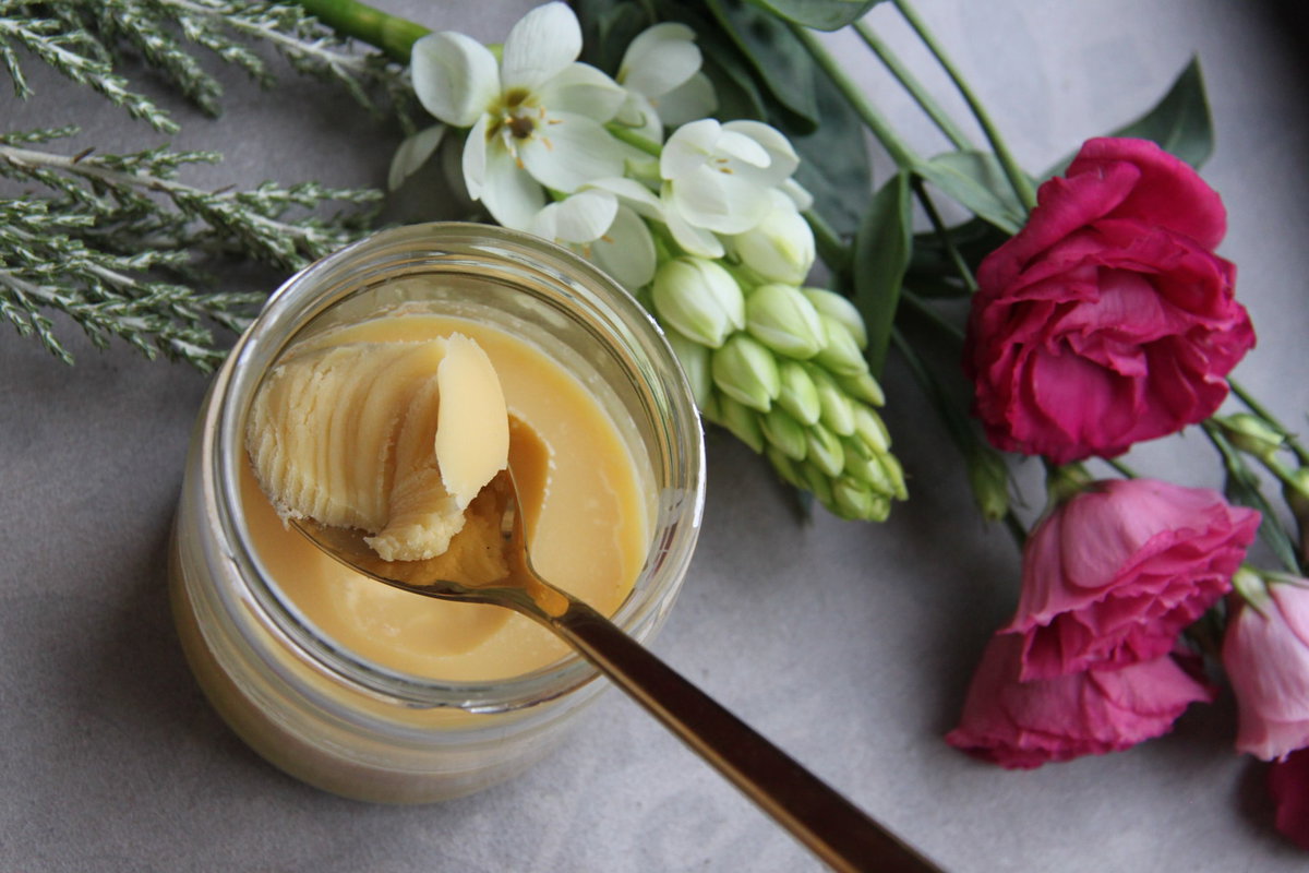 Ghee im Glas