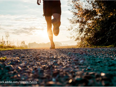 Besser einschlafen dank Sport am Abend – das sollten Sie wissen