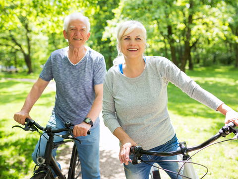 Gesund im Alter: Welcher Faktor laut Studie essenziell ist