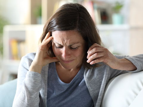 Stimmungsschwankungen in den Wechseljahren: Wie kommt es dazu?