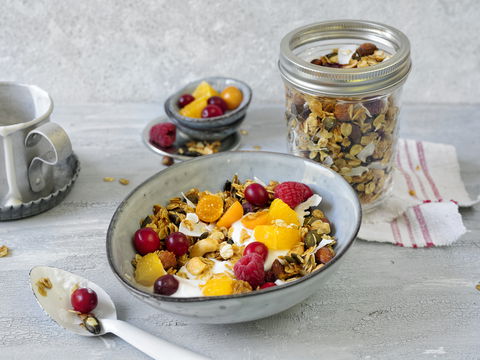 Besser als gekauft: So backen Sie knuspriges Granola einfach selbst