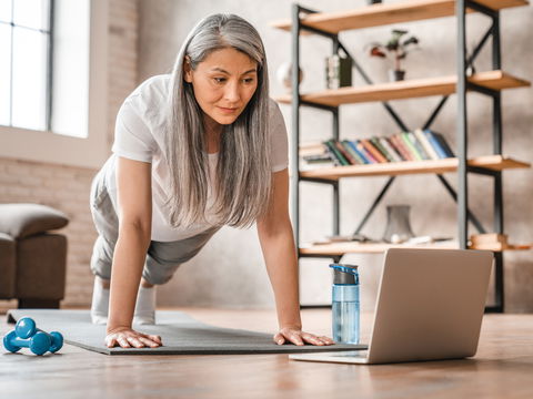 Übungen bei Osteoporose: Setzen Sie auf diese 4