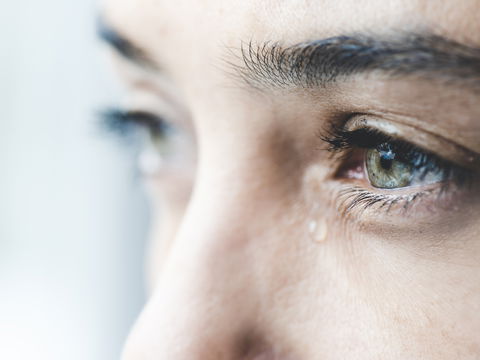 5 Ursachen von tränenden Augen 