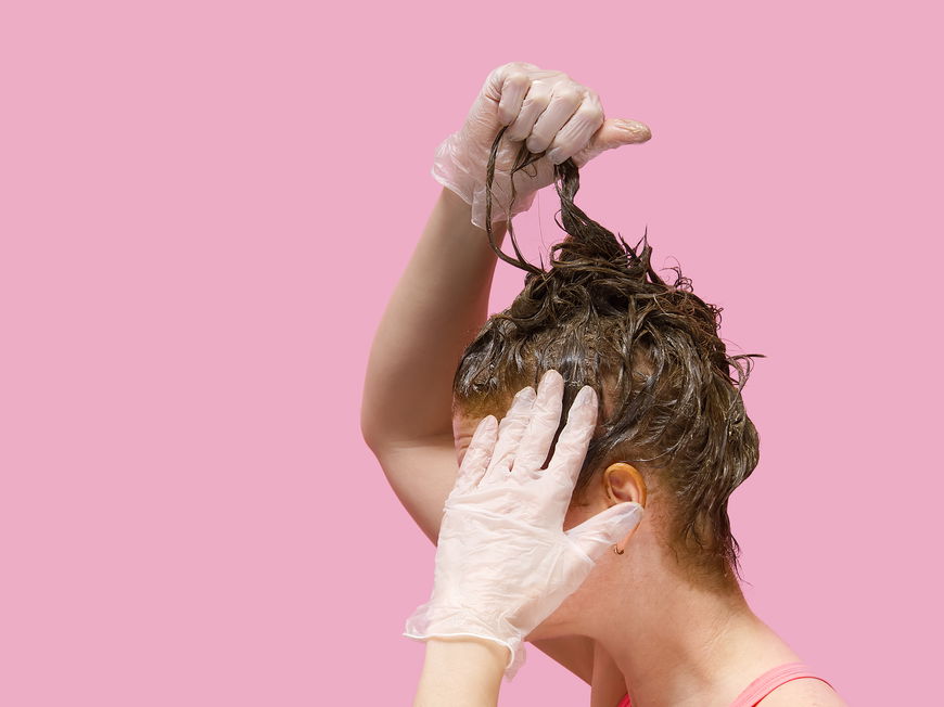 Dunkle Haare aufhellen