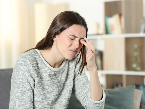 Gerstenkorn entfernen mit diesen Tipps