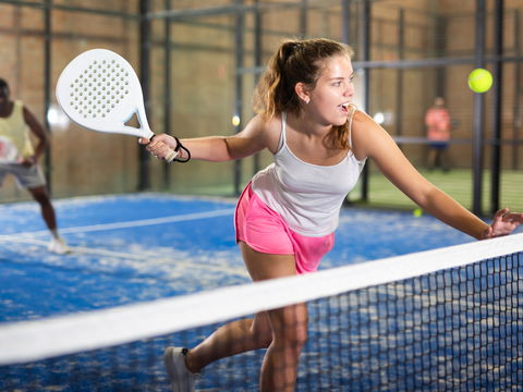 Trend-Sport 2022: 4 Gründe, warum Sie Padel spielen sollten