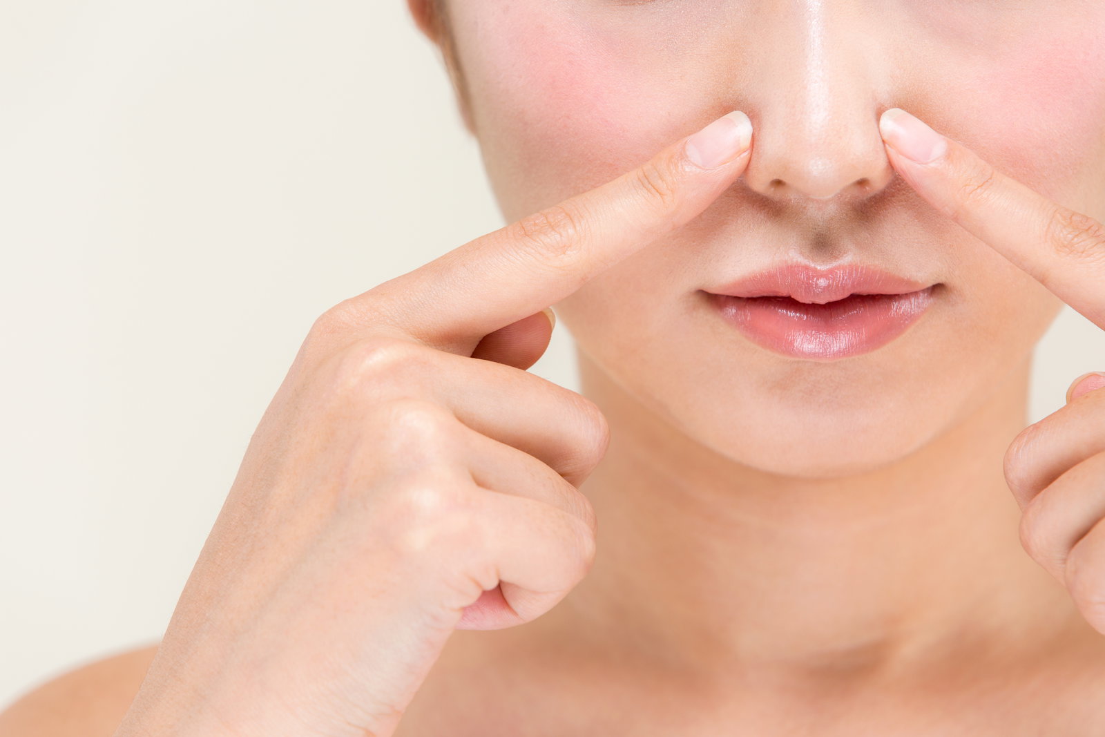 Pickel in der Nase: 3 Tricks, die jetzt helfen