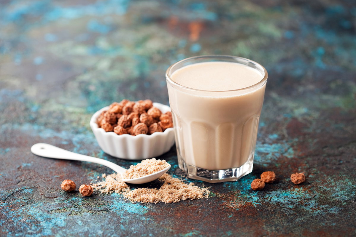 Erdmandeln als Mehl und Milch