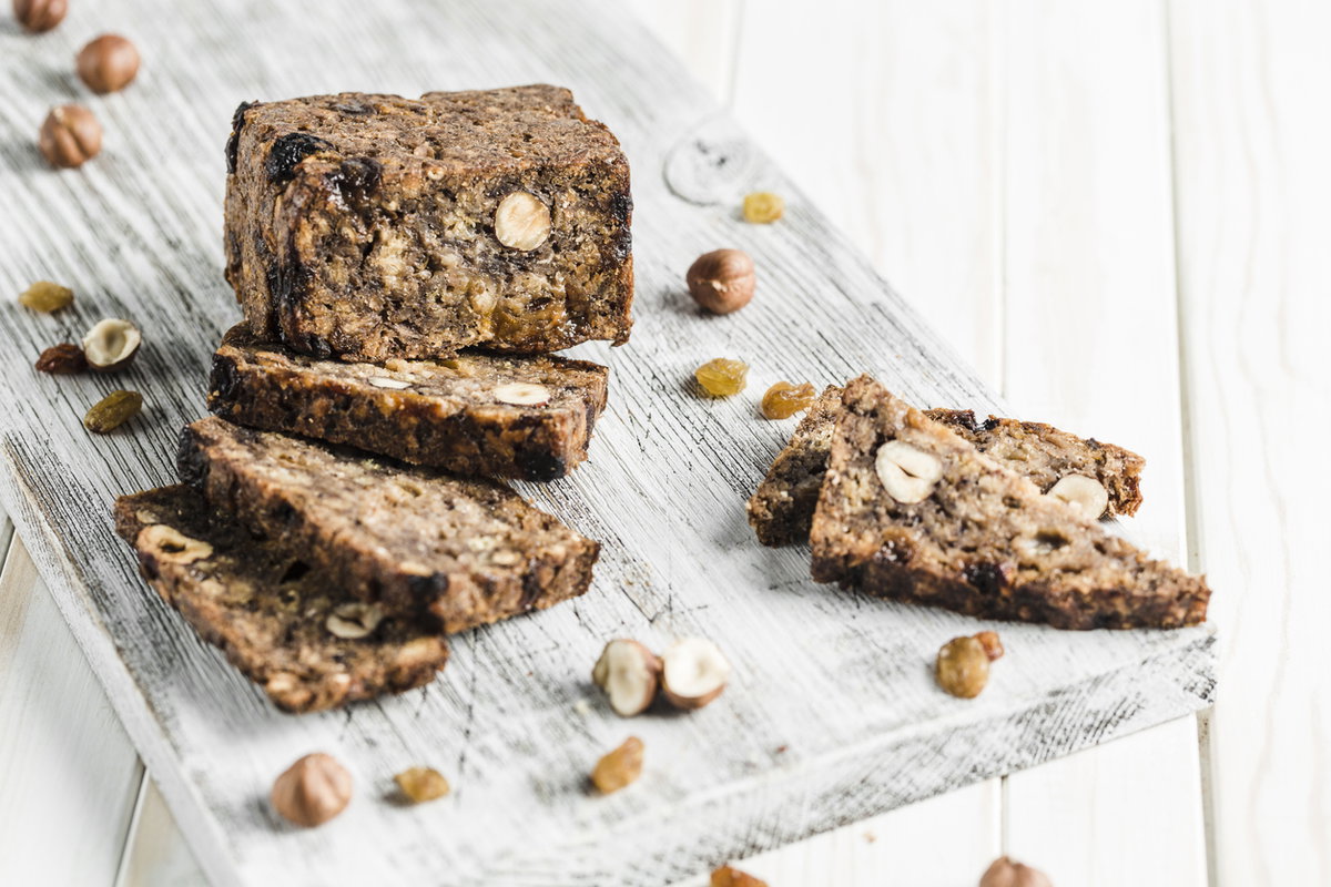 Kohlenhydratfreies Brot mit Nüssen und Samen