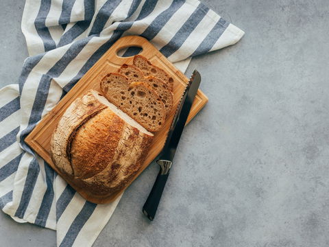 Brot mit 3 Zutaten: Leckeres Rezept zum Backen