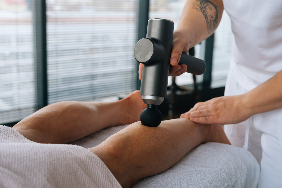 Massagepistole Behandlung