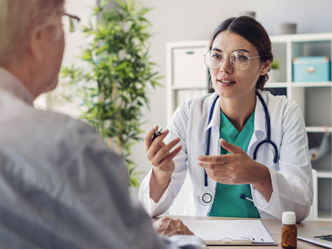 Themenschwerpunkt Gürtelrose: Im Gespräch mit Allgemeinmedizinerin Dr. Petra Sandow
