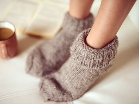 Krank durch kalte Füße: 5 Tipps, wie Sie Ihr Immunsystem schützen