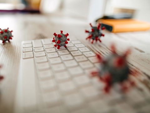 Mit Erkältung zur Arbeit? Das sollten Sie beachten
