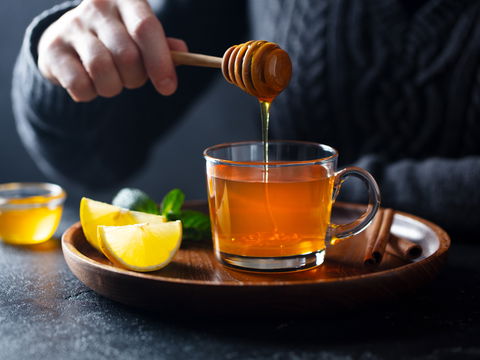 Wer diesen Wunder-Drink jeden Morgen herunterspült, nimmt schneller ab