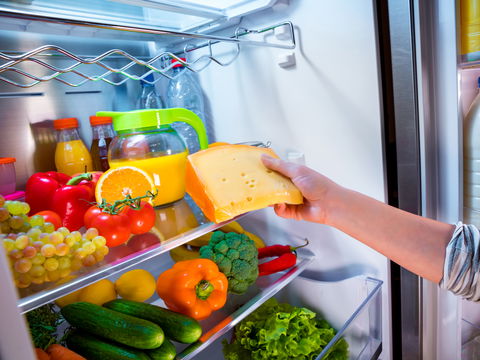 Mit diesem sensationellen Haushaltstrick hält Käse extra lange