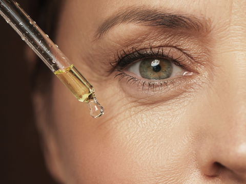 Beauty ab 50: Wie lange müssen Seren einwirken?