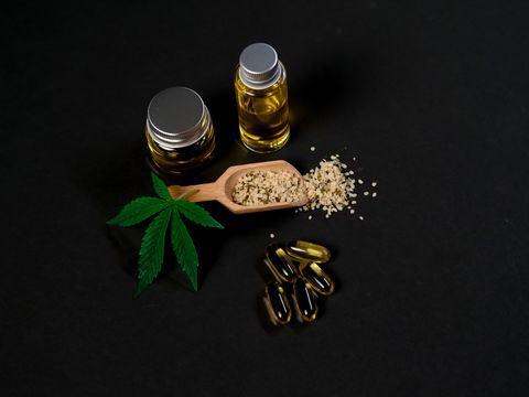 CBD als natürliches Heilmittel: Wie kann es helfen?