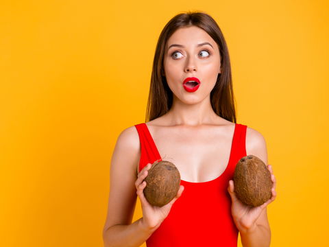 Haare auf den Brüsten: Wie Frauen diese loswerden 