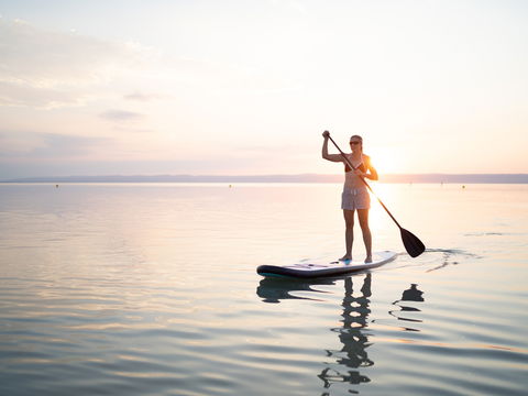 Fit für den Sommer mit Stand-up-Paddling