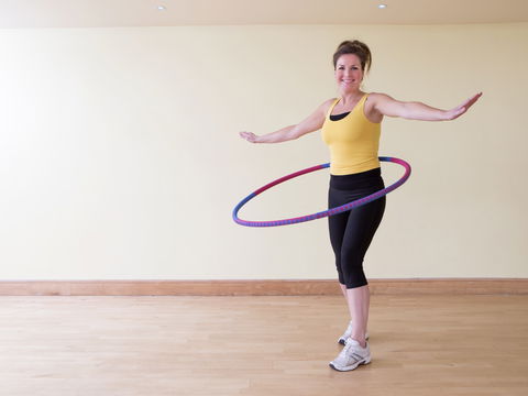 30 Tage Hula-Hoop Challenge: Mit diesem Trainingsplan schmilzt das Fett