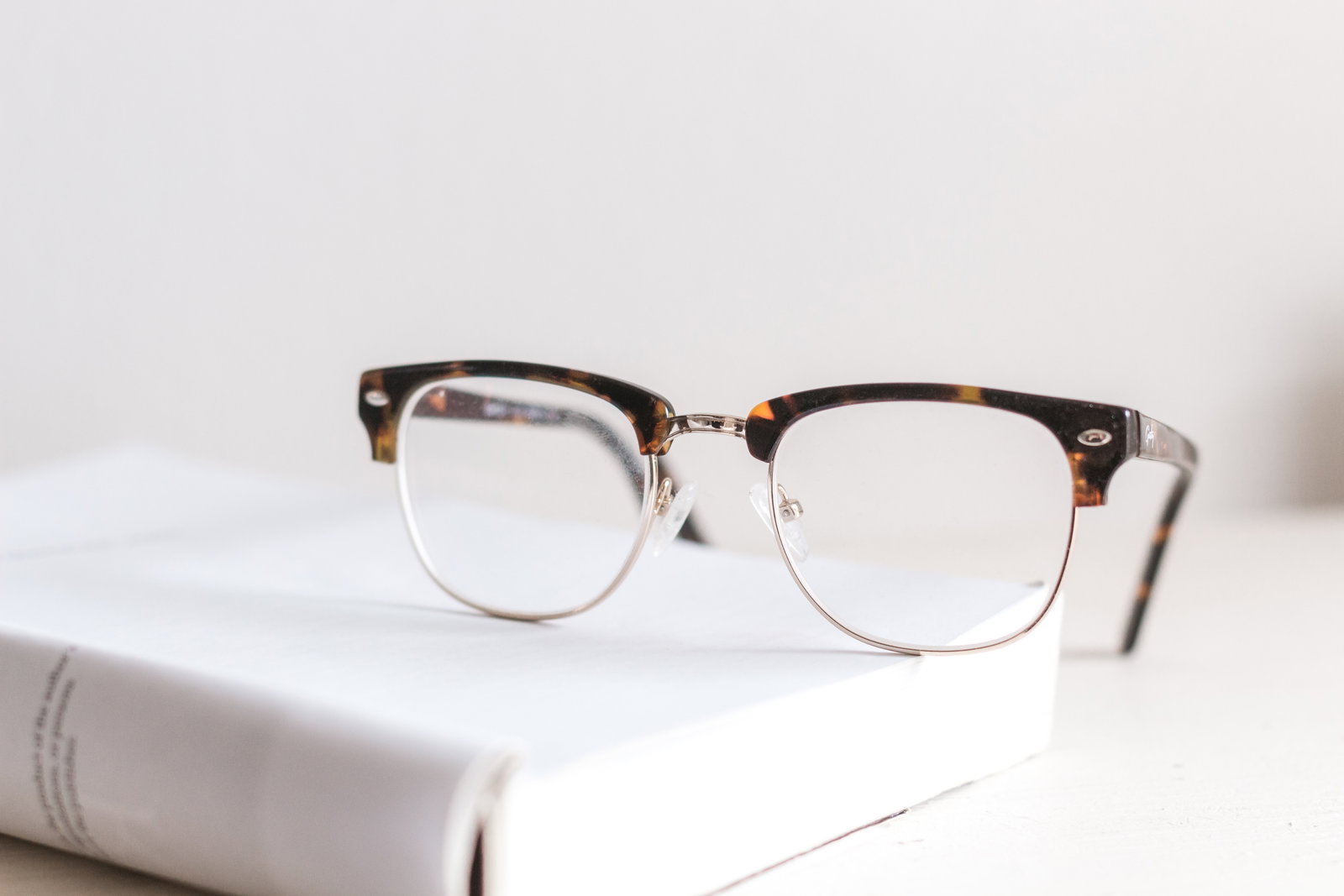 Sehen mit der Gleitsichtbrille - so gewöhnen Sie sich daran