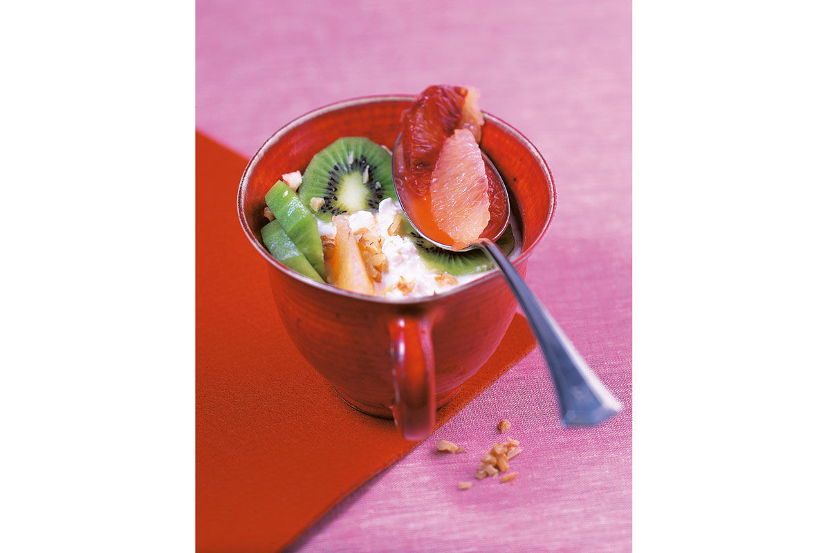Zitrusfrüchtesalat mit Hüttenkäse