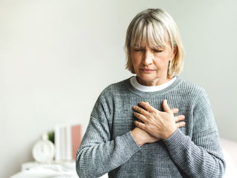 Herzinfarkt und allein zu Hause? Diese Tipps können Leben retten