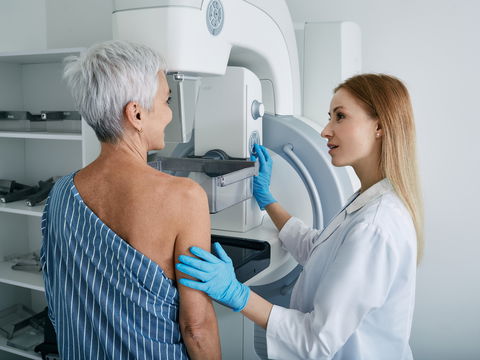 Mammographie: Bald haben auch Frauen über 70 Anspruch