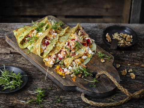 Fitness-Rezept: Kräuter-Crêpe mit körnigem Frischkäse