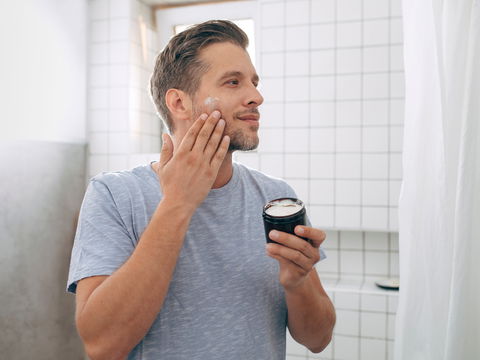 Öko-Test 2023: Dieses Aftershave aus der Drogerie ist Testsieger
