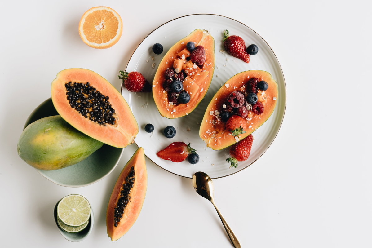 Aufgeschnittene Papaya
