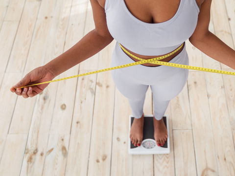 Durch Schlaf abnehmen: SO viele Kilos sind möglich