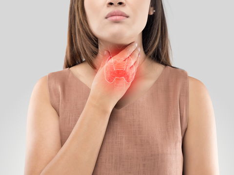 Kehlkopfkrebs: Diese 5 Symptome sollten Sie ernst nehmen
