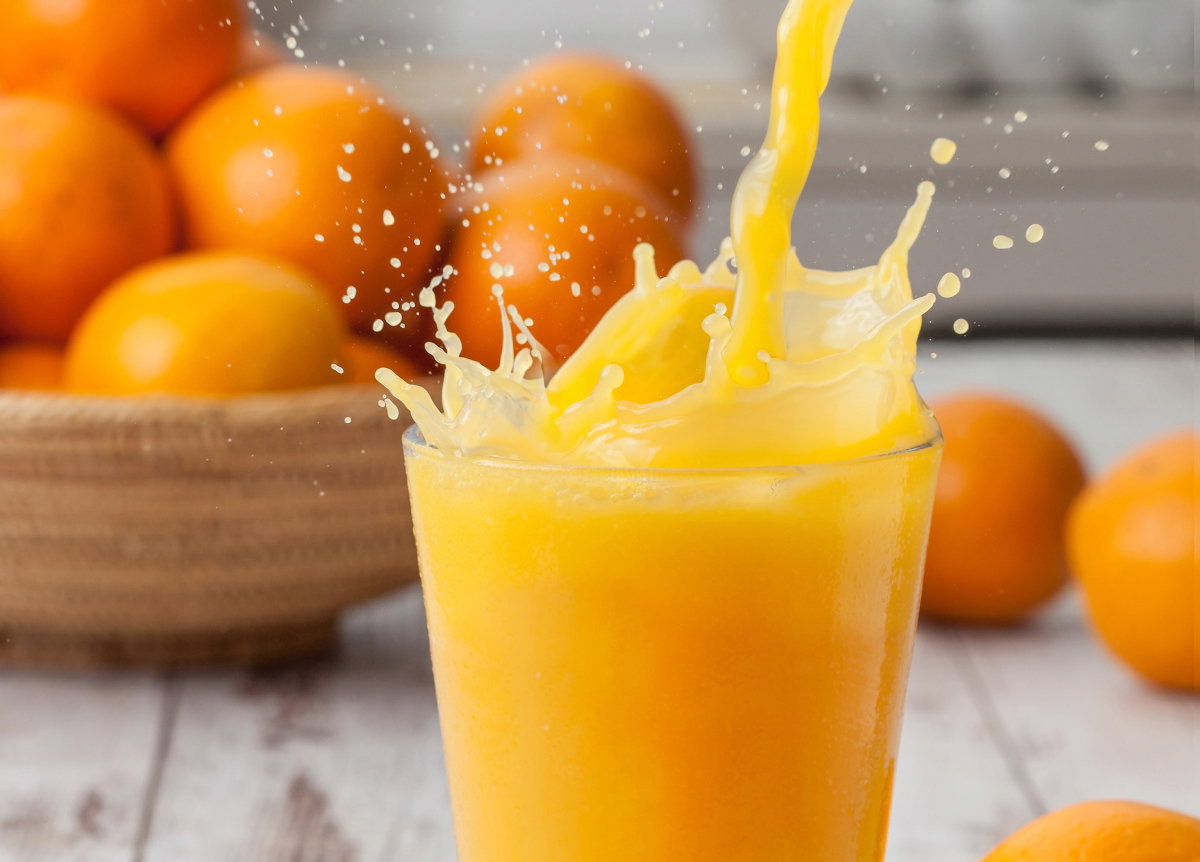 Glas Orangensaft