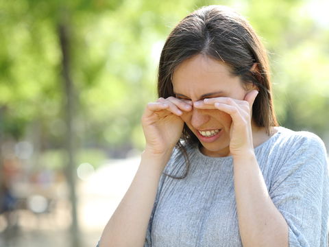 Bindehautentzündung durch Allergie: So lindern Sie rasch die Symptome