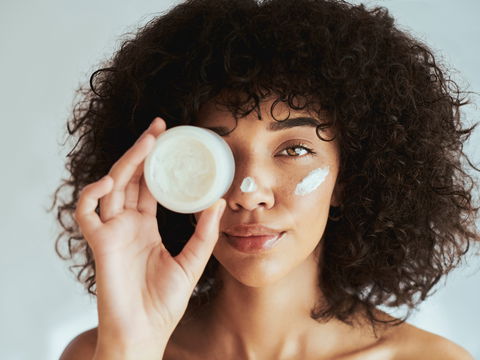 Bodylotion selber machen: Verwöhnen Sie Ihre Haut mit natürlichen Zutaten
