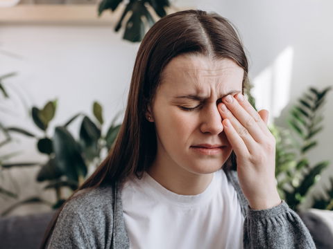 Clusterkopfschmerzen: Diese Auslöser sollten Sie kennen