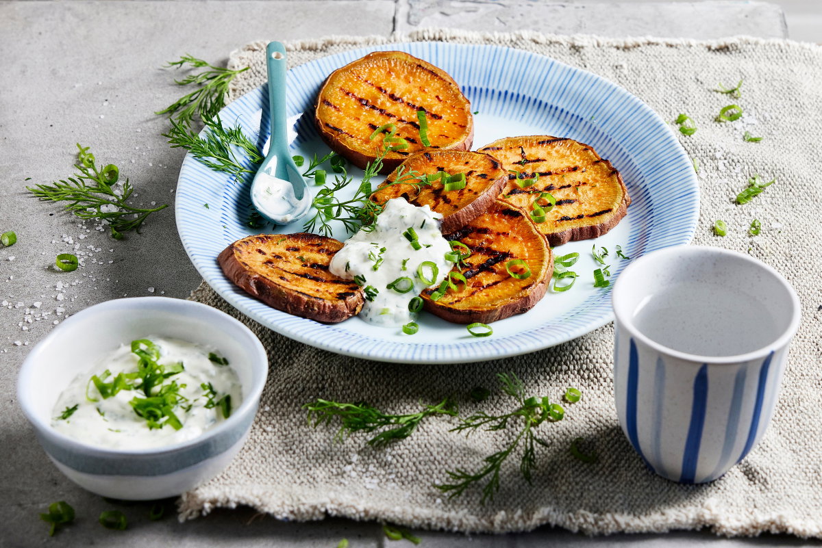 Gegrillte Süßkartoffelscheiben