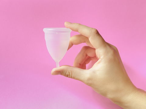 Menstruationstasse läuft aus: Daran kann es liegen
