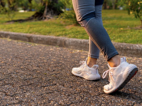 Darum ist Rückwärtslaufen so gesund