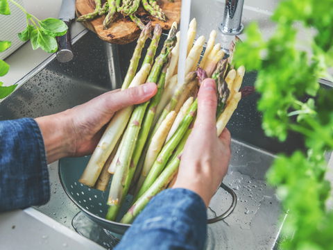 Zu viel Spargel gegessen? Diese 4 Nebenwirkungen sollten Sie kennen