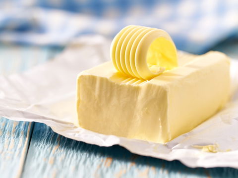 Enthält Butter Laktose?
