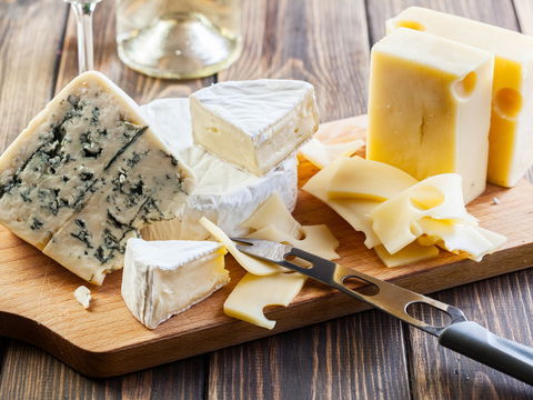 Heißhunger auf Käse: Das will Ihr Körper damit sagen