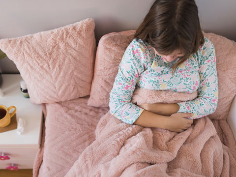 Rotaviren: Symptome bei Erwachsenen und Kindern