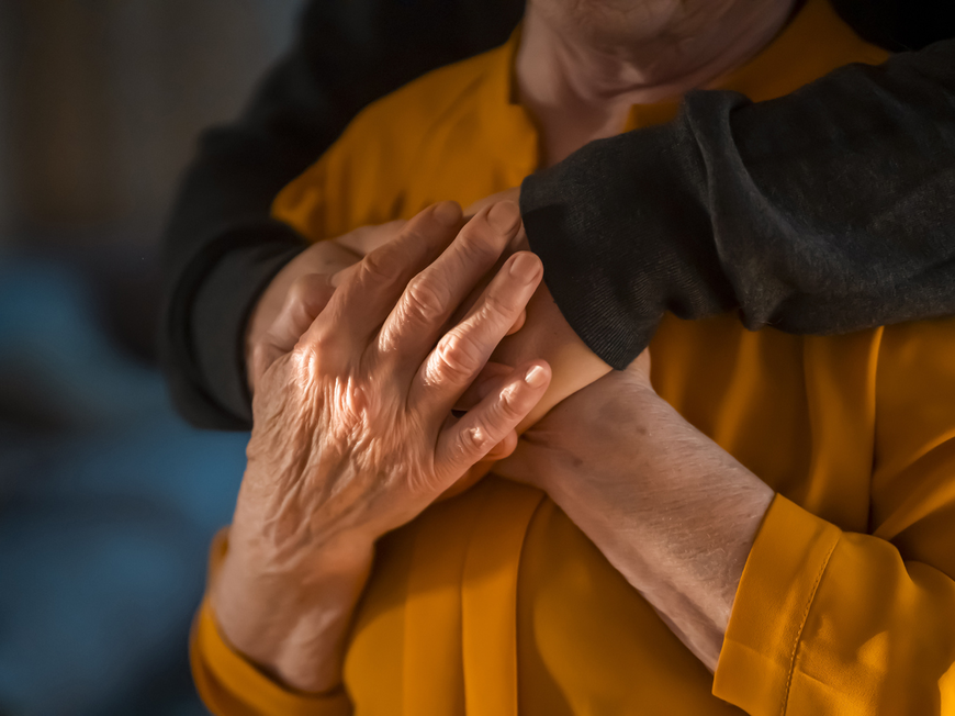 Eine Persönlichkeitsveränderung bei Parkinson beeinflusst auch die sozialen Beziehungen.